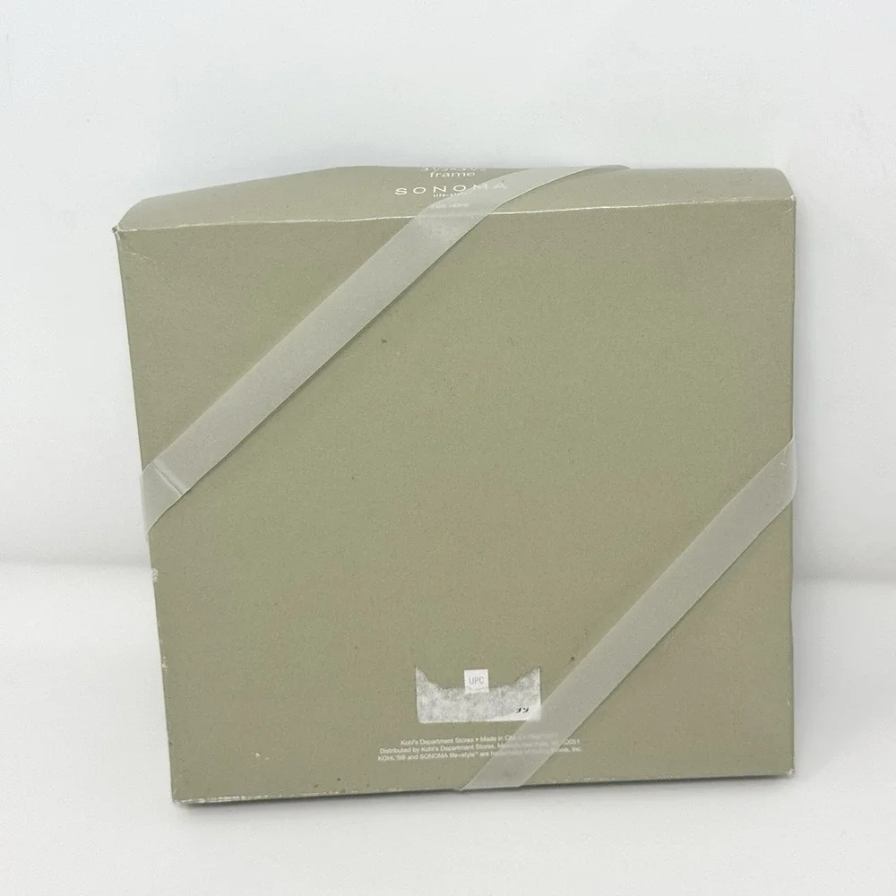Sonoma Cat Photo Frame Silver Tone Picture Frame 3.5